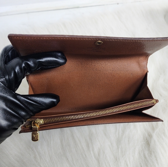 AUTH VINTAGE LOUIS VUITTON long wallet in monogram - Picture 9 of 14